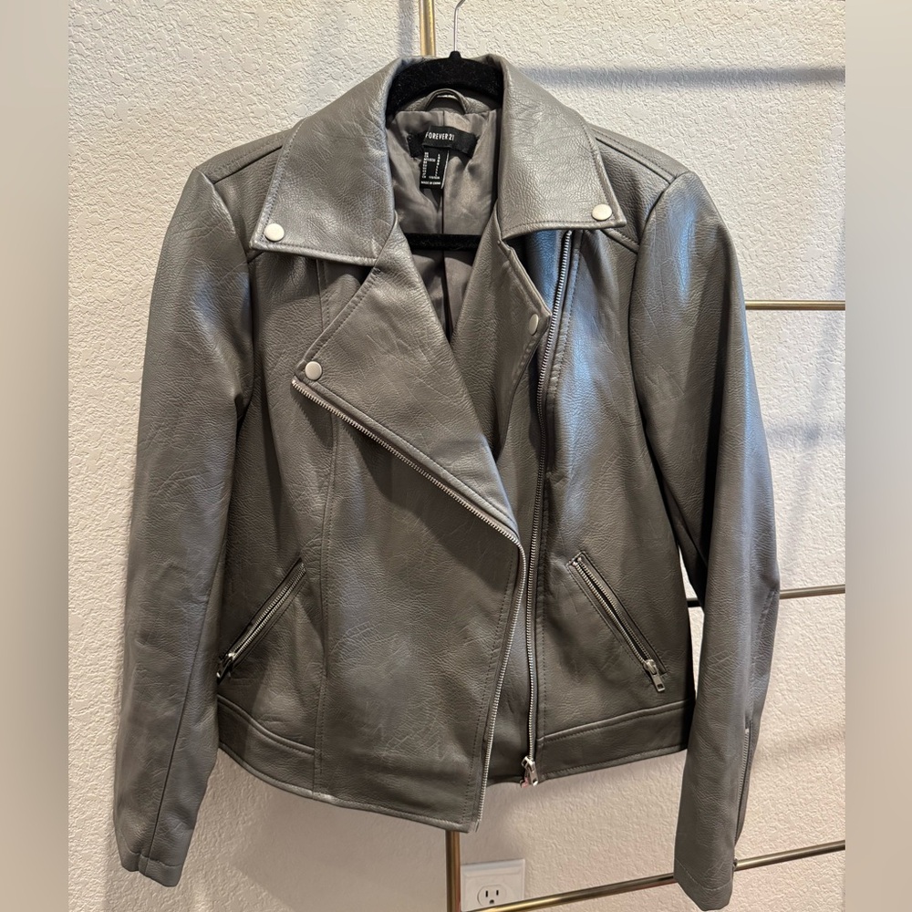 Forever 21 Women’s Gray Faux Leather Moto Jacket with Asymmetrical Zip